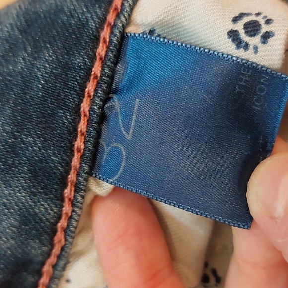 Pilcro high waist flare jeans size 32 - Picture 5 of 10